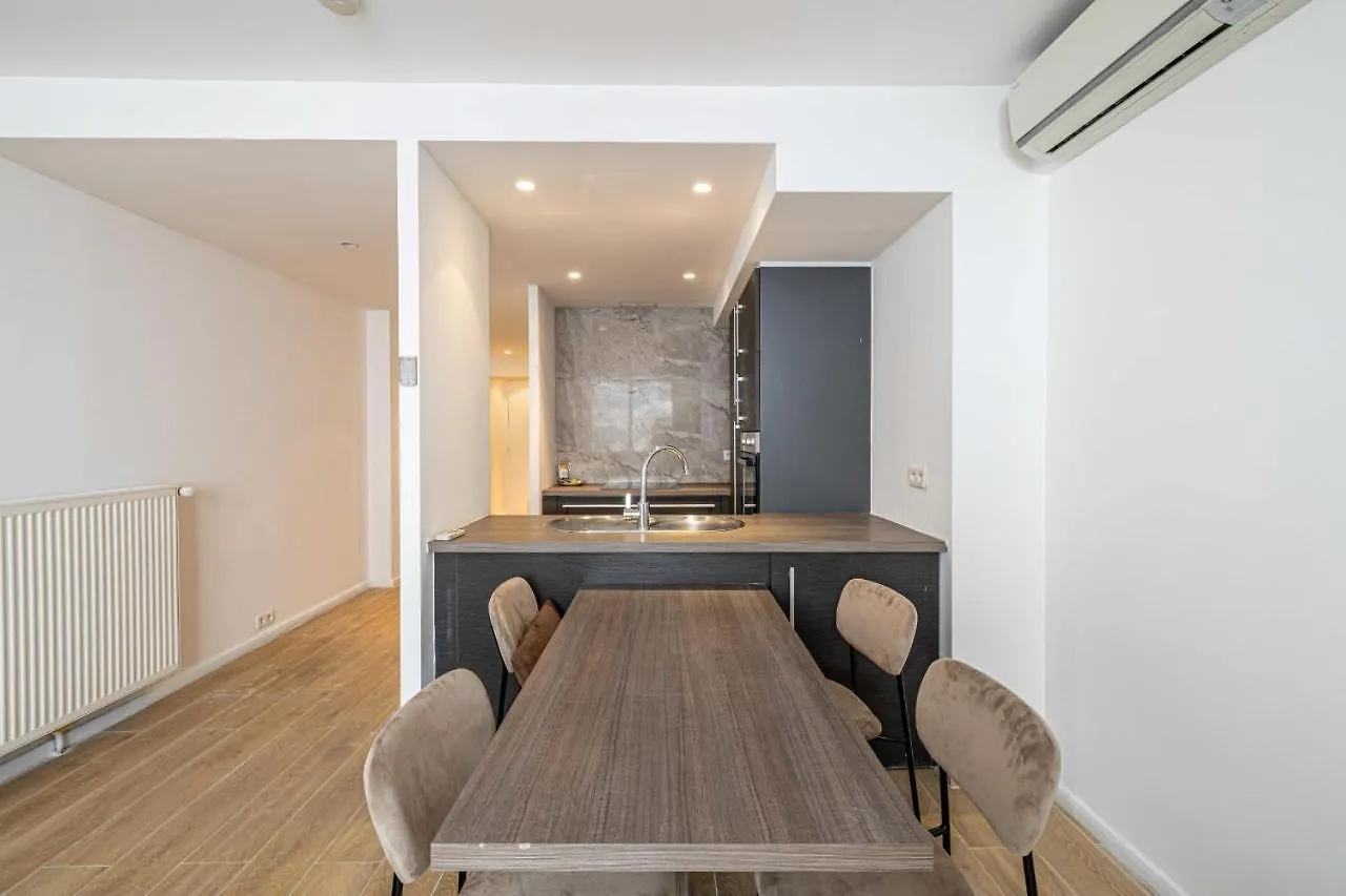 Beautiful Renovated Apartment - 1Br4P - 300M From The Beach Cannes Franciaország
